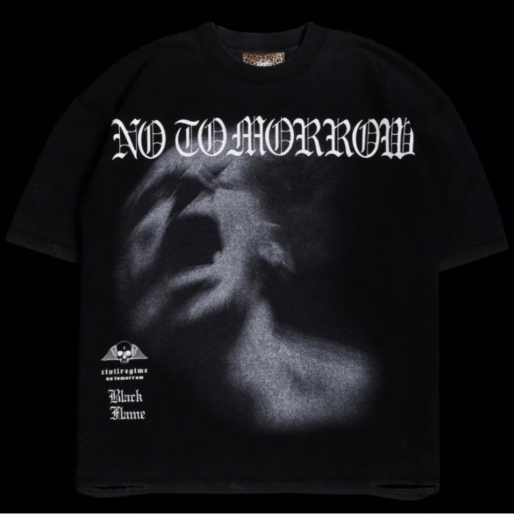 Civil Regime X No Tomorrow “Pain” 
Oversized Tee-Large Men’s Size:L